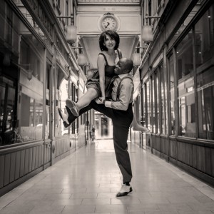 Aerials Lindy Hop Jenn et Miles