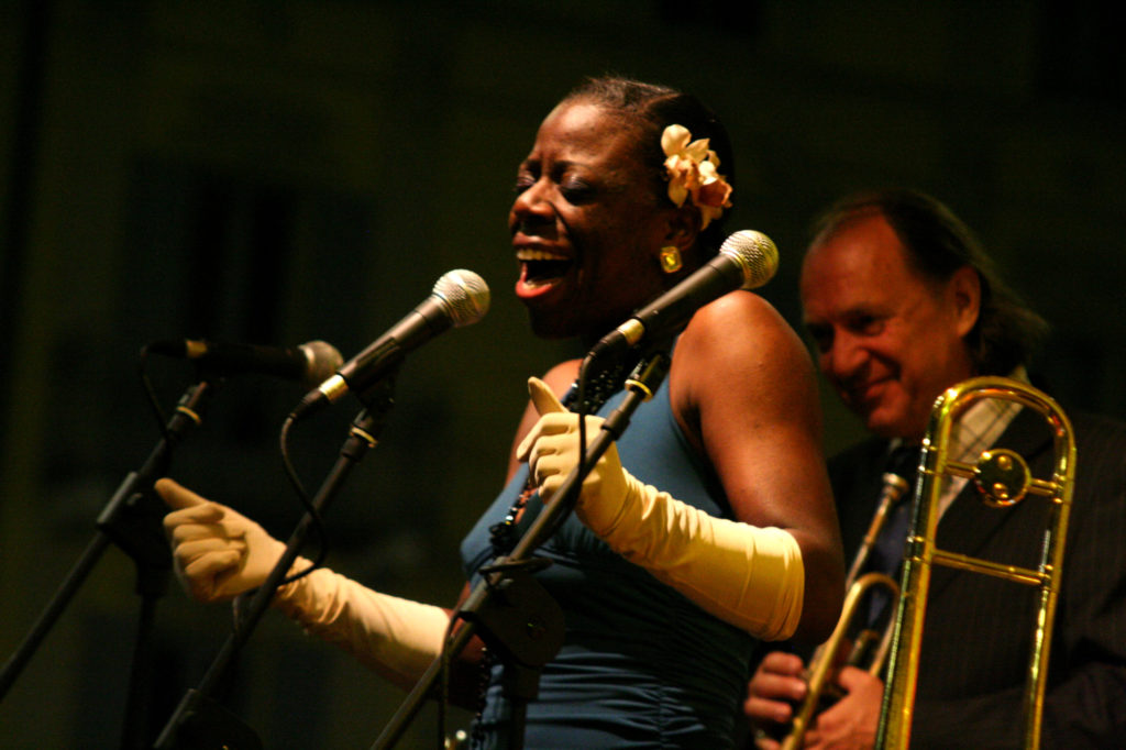 Lindy Hop Cie Méduse Céleste Angela Andrew